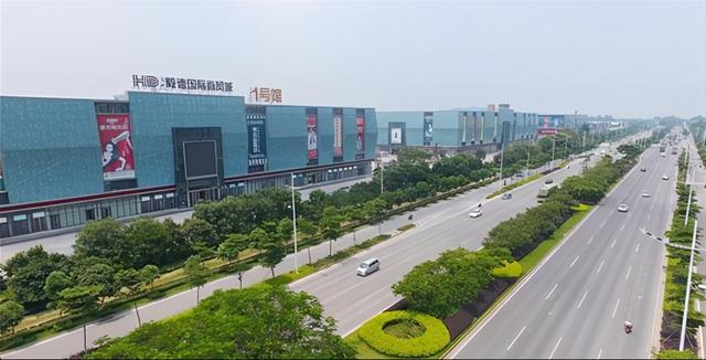 玉林市再掛牌出讓四宗商住地塊,最高起拍樓面價超三千元一平